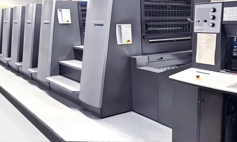 Heidelberg 6+1 color offset press at our facility