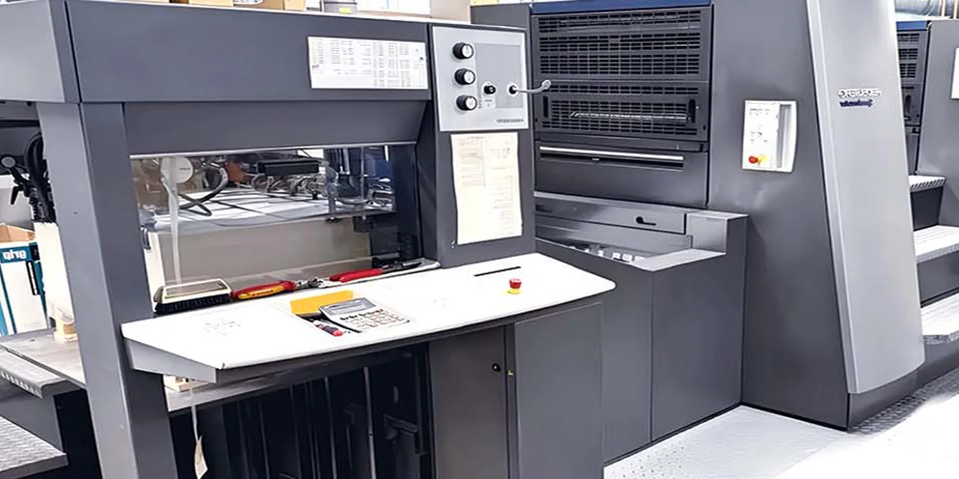 Offset press line — flyers and packaging at scale